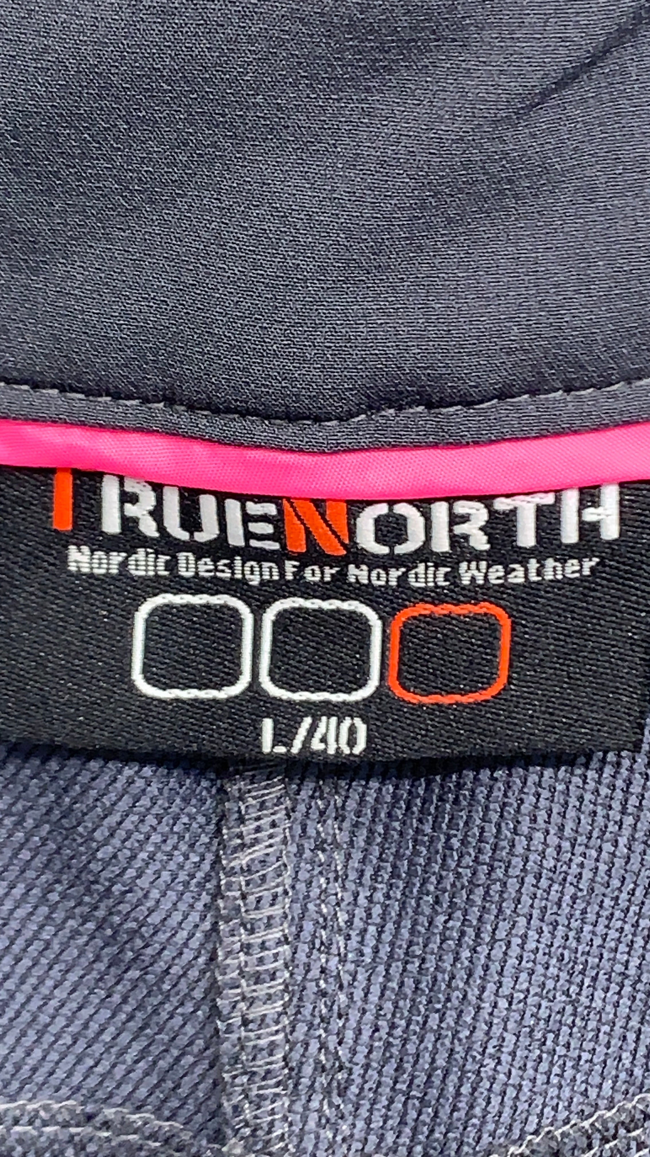 True North Bukser